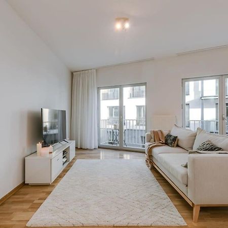 Stylish Apartment With Terrace And Balcony Antwerpen Bagian luar foto