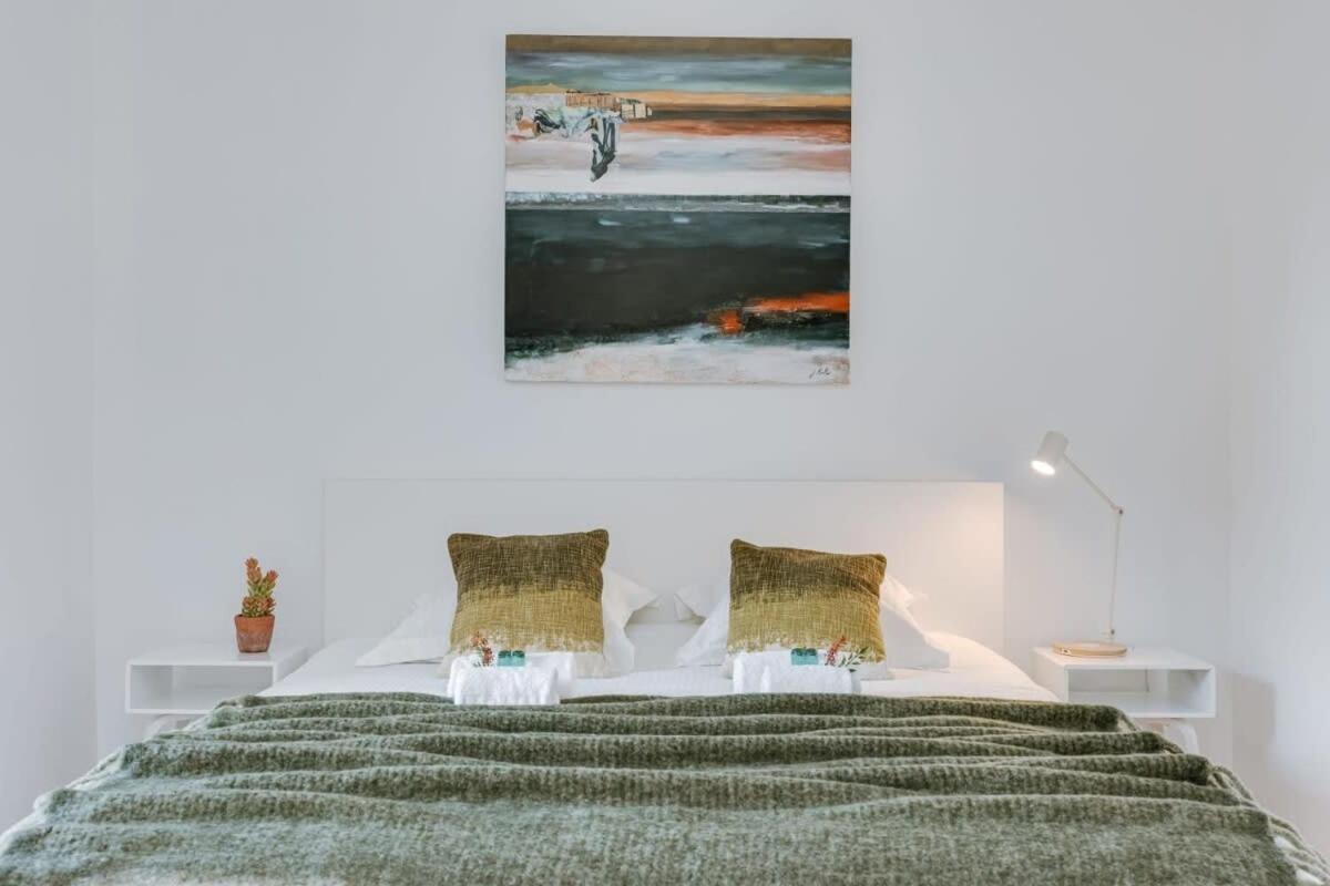 Stylish Apartment With Terrace And Balcony Antwerpen Bagian luar foto